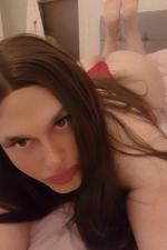 Laura Tyler 's gallery photo 9